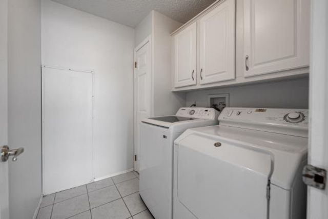 8029 Meadowlark Lane, Port St. Lucie, FL 34952