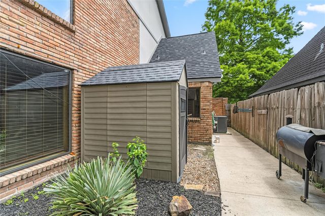 3115 Oak Leaf Court, Missouri City, TX 77459