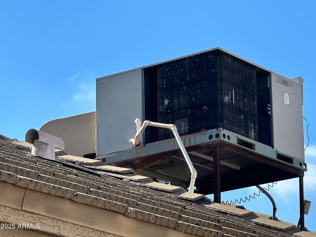 23608 N High Dunes Drive, Florence, AZ 85132