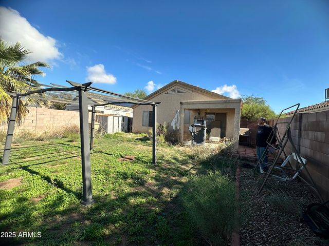 23608 N High Dunes Drive, Florence, AZ 85132