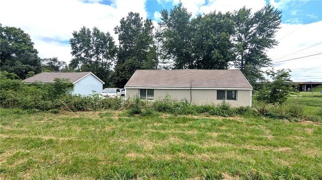 7002 E 102nd Street, Kansas City, MO 64134