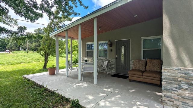7002 E 102nd Street, Kansas City, MO 64134