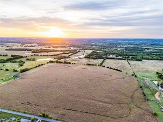 950 OLD IDA Road, Sherman, TX 75090