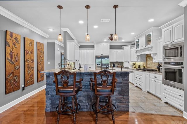 7017 Worth Avenue, Benton, AR 72019