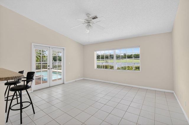 6180 Golf Villas Drive, Boynton Beach, FL 33437