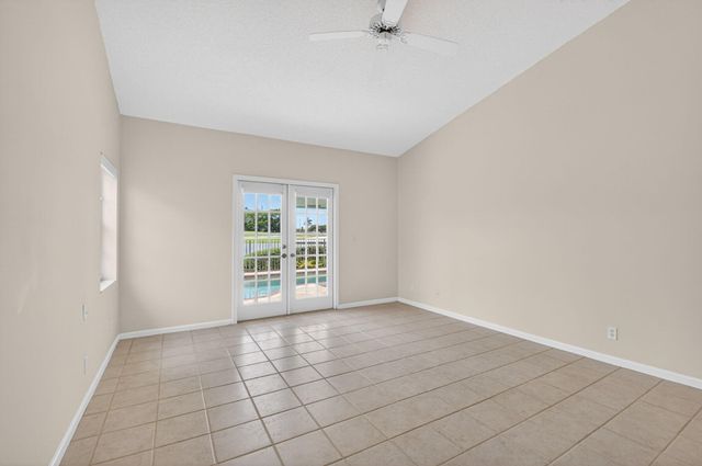 6180 Golf Villas Drive, Boynton Beach, FL 33437