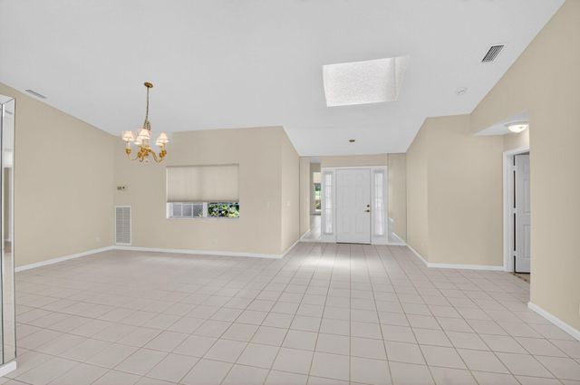 6180 Golf Villas Drive, Boynton Beach, FL 33437