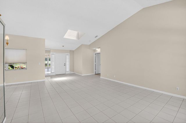 6180 Golf Villas Drive, Boynton Beach, FL 33437