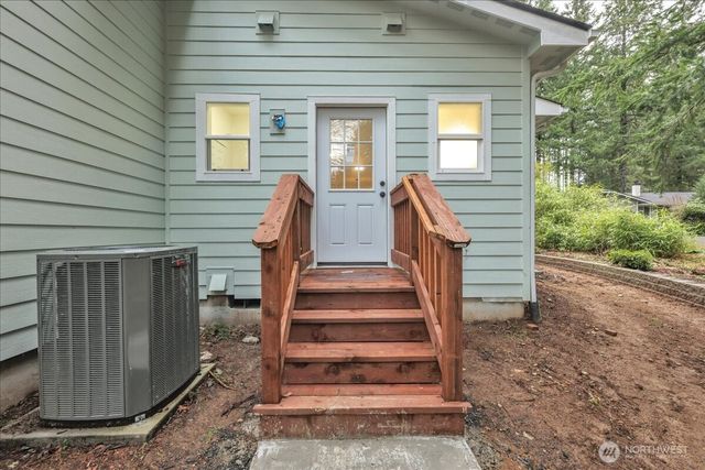 7244 Stibgen Road NW, Olympia, WA 98502