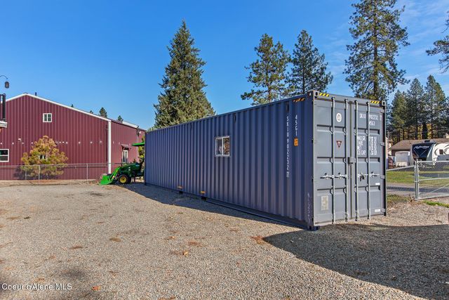 207 S Division ST, Pinehurst, ID 83850