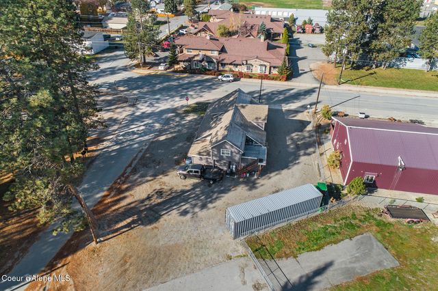 207 S Division ST, Pinehurst, ID 83850