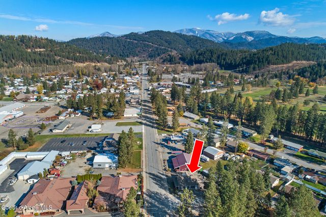 207 S Division ST, Pinehurst, ID 83850