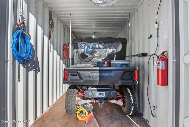 207 S Division ST, Pinehurst, ID 83850