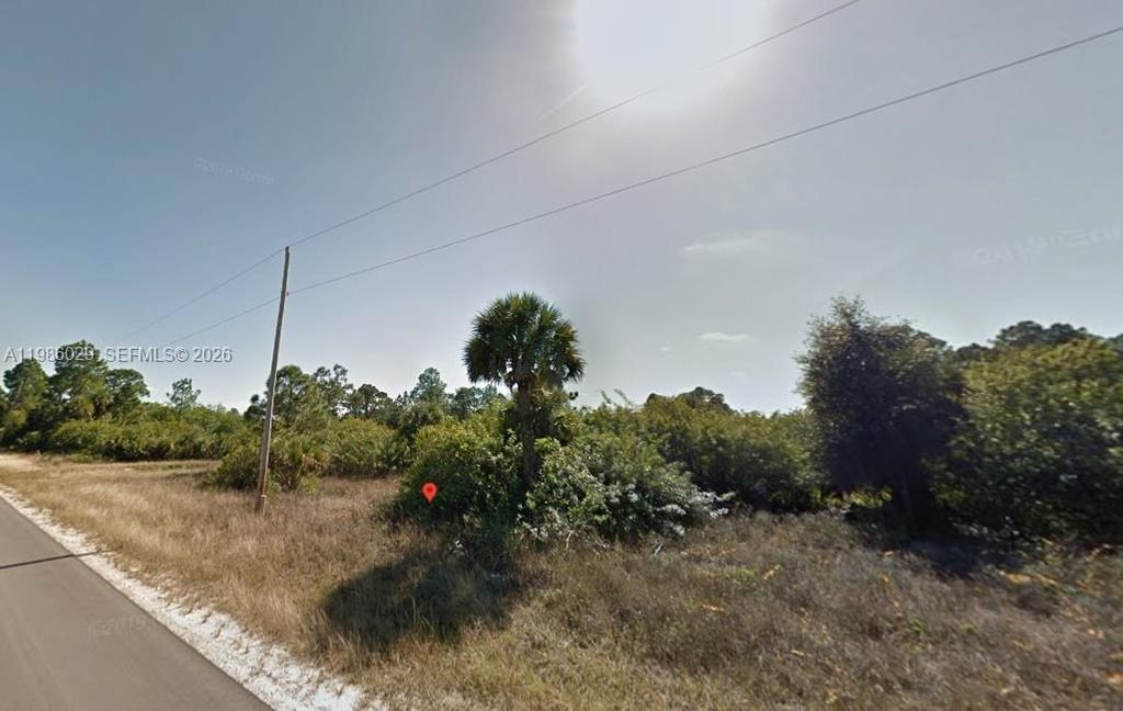 1230 E Cumming St, Lehigh Acres, FL 33974