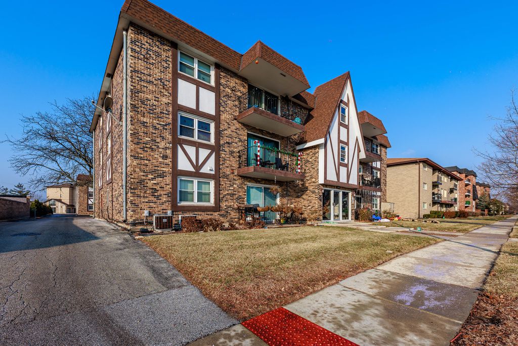 11036 S Kilpatrick Avenue 3SW, Oak Lawn, IL 60453 — photo 2