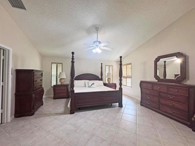 7423 Brunswick Circle, Boynton Beach, FL 33472
