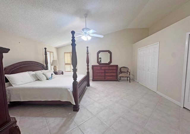7423 Brunswick Circle, Boynton Beach, FL 33472