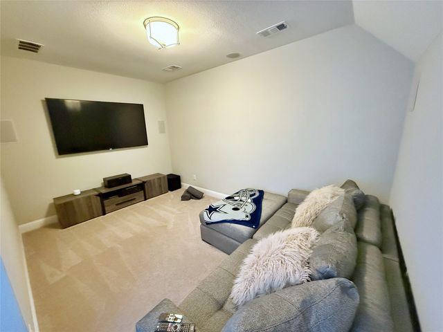 6905 St George s Drive, Mckinney, TX 75070