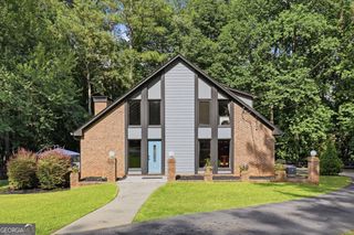 1605 Saint Tropez Way, Atlanta, GA 30350