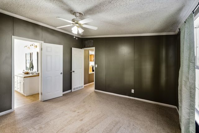 303 Eagle Parkway, Mabank, TX 75147