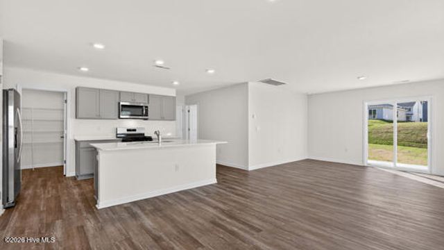 508 Chestnut Oak Drive, Sanford, NC 27332