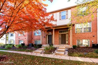 416 Conservatory Lane, Aurora, IL 60502