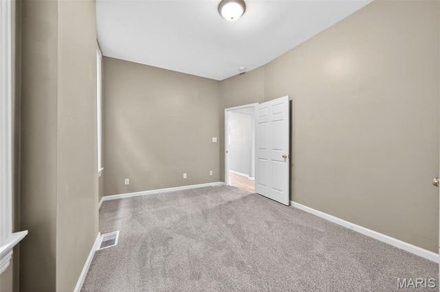 7820 Michigan Avenue, St Louis, MO 63111