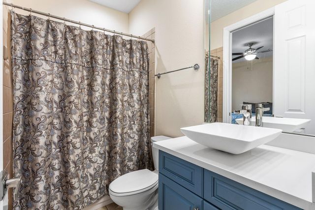 3381 Lago De Talavera, Lake Worth, FL 33467