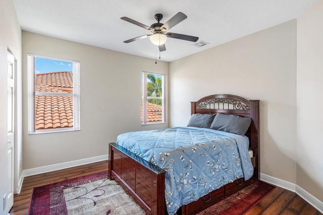 3381 Lago De Talavera, Lake Worth, FL 33467