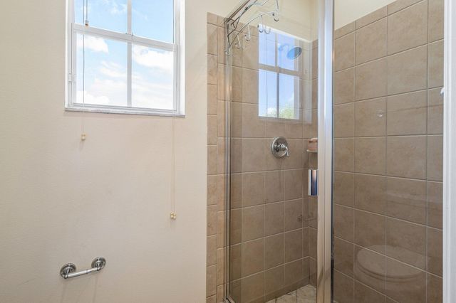 3381 Lago De Talavera, Lake Worth, FL 33467