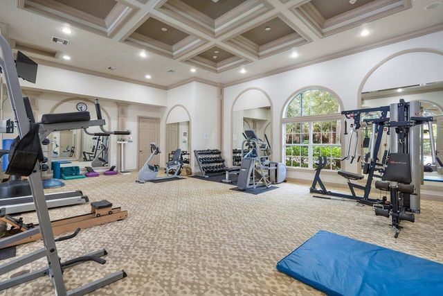 3381 Lago De Talavera, Lake Worth, FL 33467