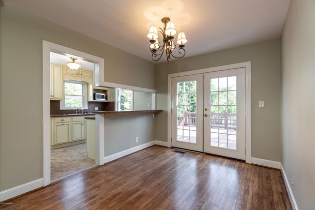 4022 Gloucester Rd, Louisville, KY 40207