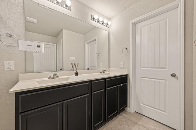 12623 City Village Lane, Houston, TX 77047