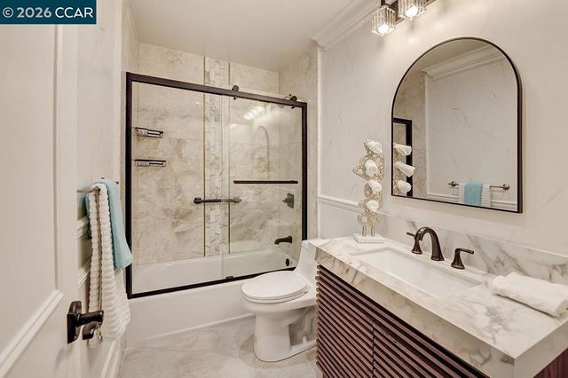 2601 Pine Knoll Dr 8, Walnut Creek, CA 94595