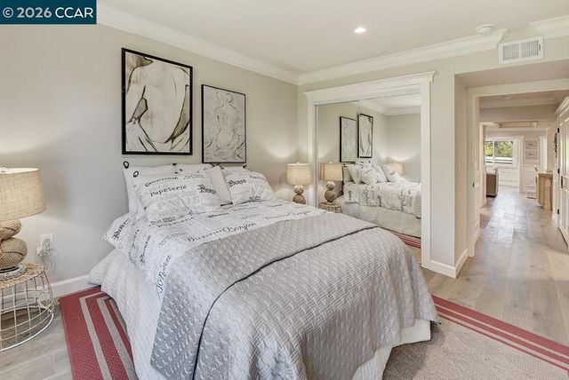 2601 Pine Knoll Dr 8, Walnut Creek, CA 94595