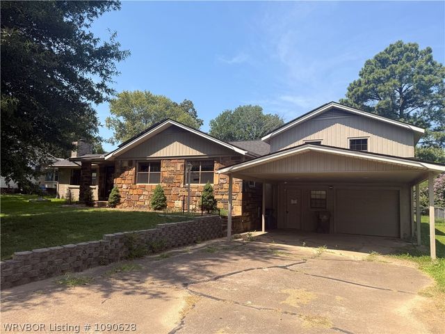523 N 47th Street, Fort Smith, AR 72903