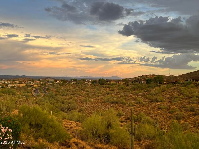 14850 E GRANDVIEW Drive 239, Fountain Hills, AZ 85268