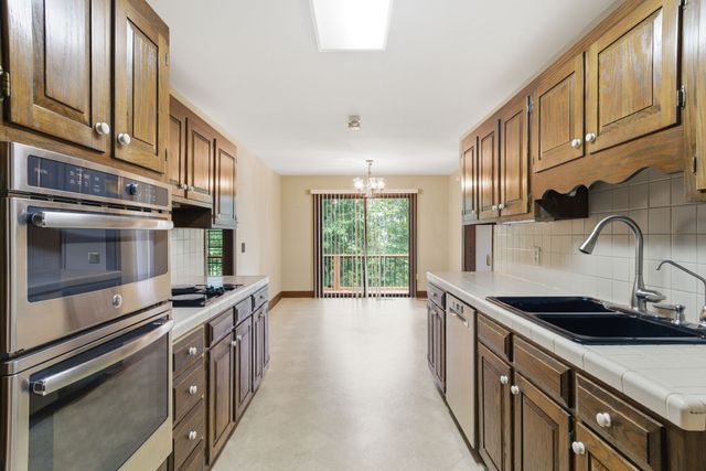 6010 Murray Ln, Brentwood, TN 37027