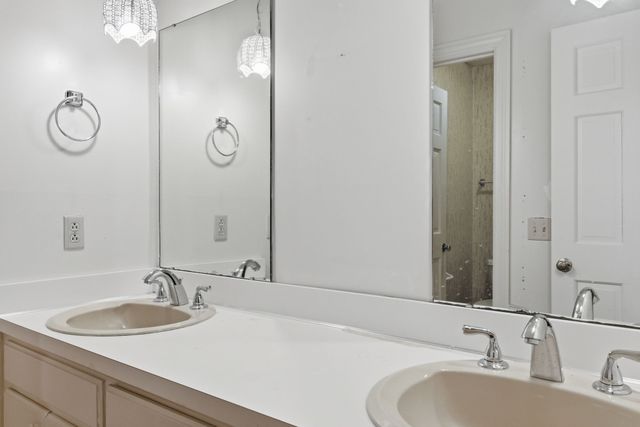 6010 Murray Ln, Brentwood, TN 37027