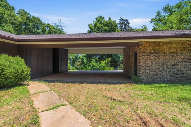 6010 Murray Ln, Brentwood, TN 37027