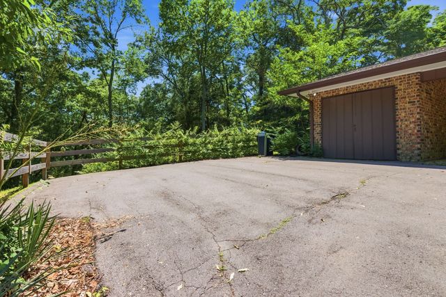 6010 Murray Ln, Brentwood, TN 37027