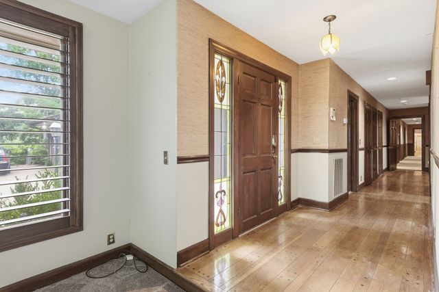 6010 Murray Ln, Brentwood, TN 37027