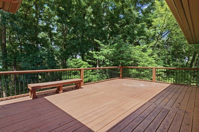 6010 Murray Ln, Brentwood, TN 37027