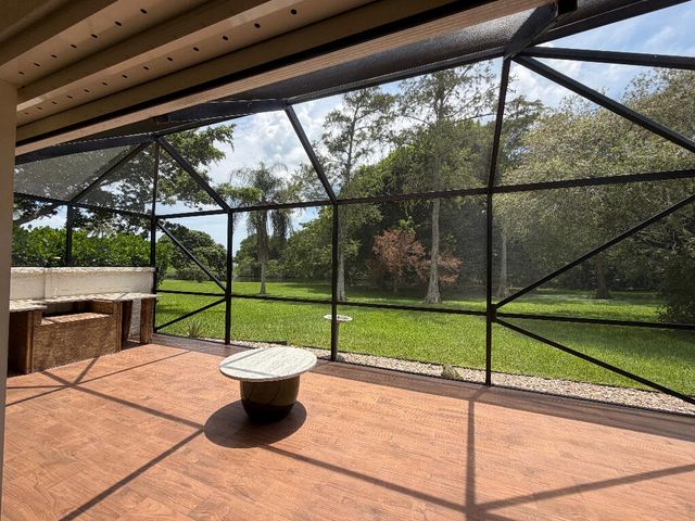 1551 S CLUB Drive, Wellington, FL 33414