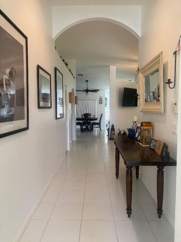 1551 S CLUB Drive, Wellington, FL 33414