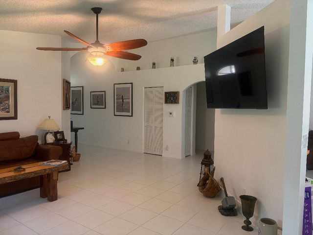 1551 S CLUB Drive, Wellington, FL 33414