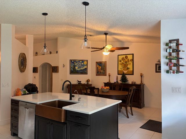 1551 S CLUB Drive, Wellington, FL 33414