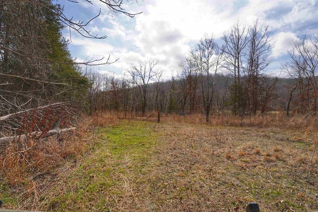 553 Madison 6615, Huntsville, AR 72740