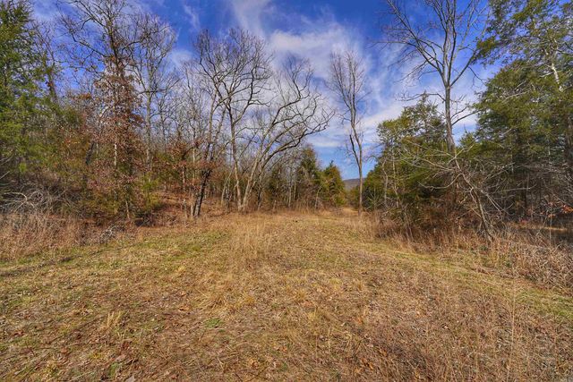 553 Madison 6615, Huntsville, AR 72740