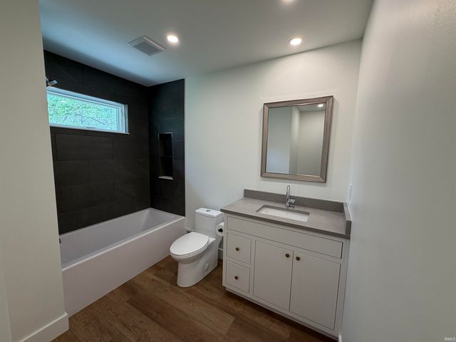 4620 S Woodbine Drive, Bloomington, IN 47403